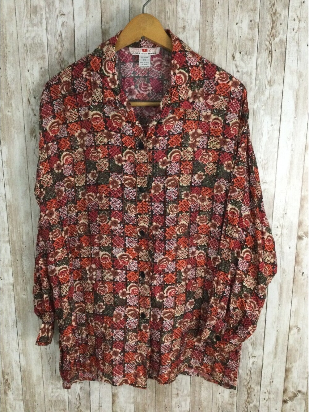 Vintage Stunt Collections Women's Size M Retro Floral  100% Silk Top Button Down